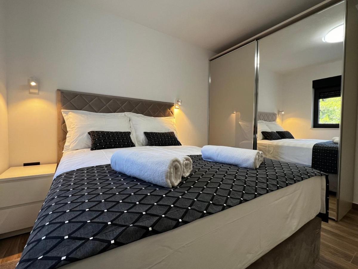 White Pearl Apartments - New Grebaštica Eksteriør bilde