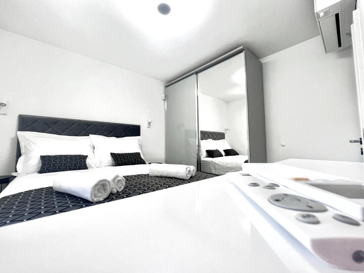White Pearl Apartments - New Grebaštica Eksteriør bilde
